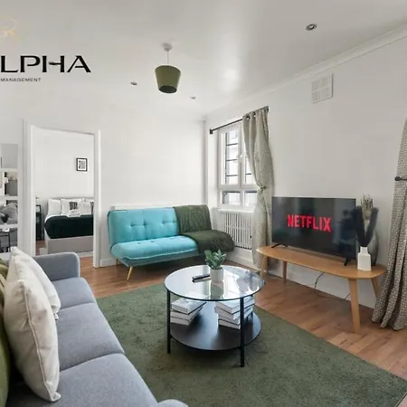 Sophisticated Paddington Stay 2 Bedroom Prime Location